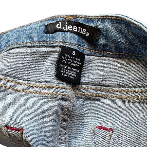 D Jeans Women's Capris Faded Denim Size 8 - Picture 12 of 13